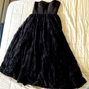 Adrianna Papell for E! Red Carpet black satin and tulle ball gown size 14